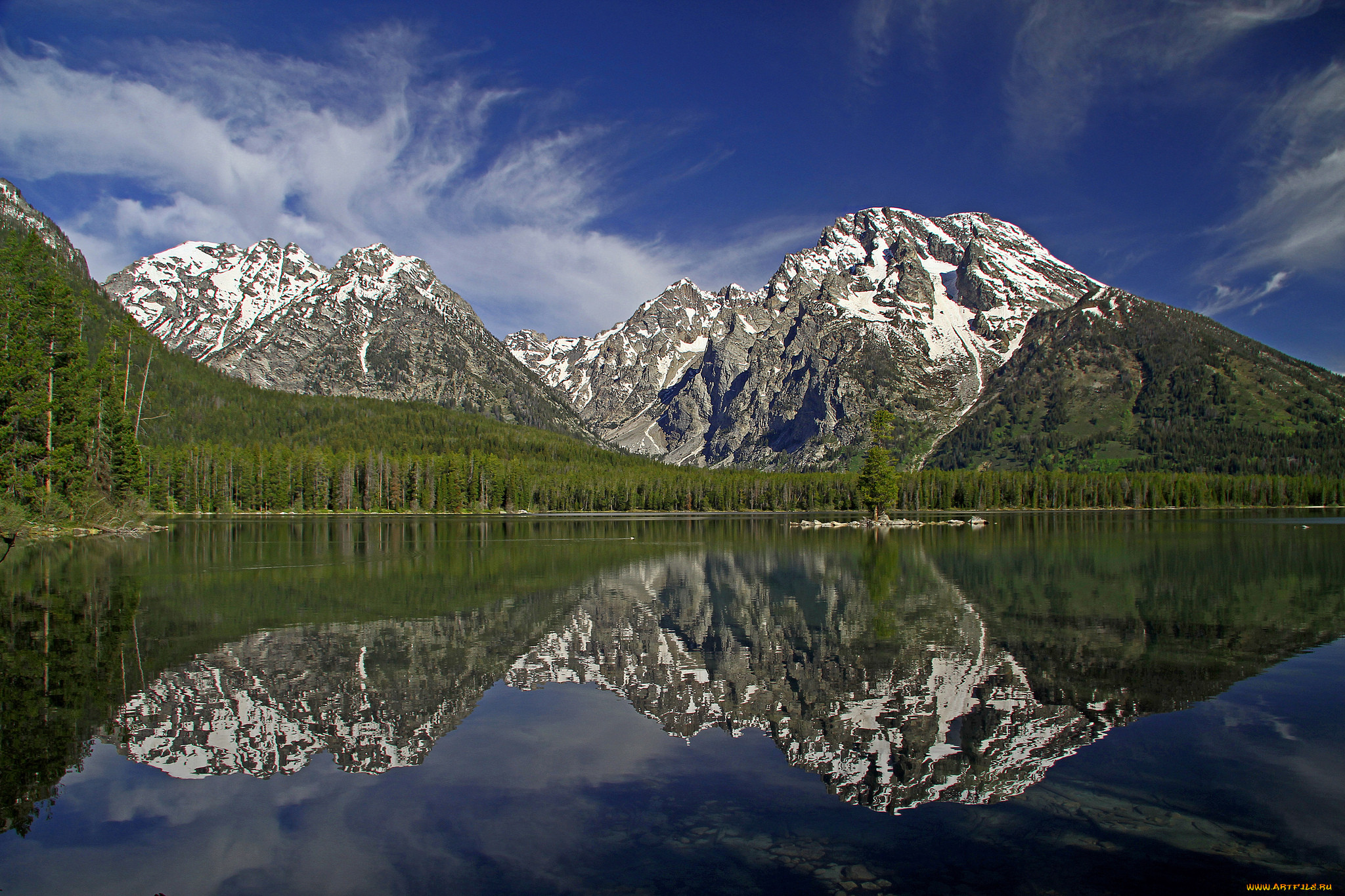 Wyoming mountains. Гранд-Лейк (озеро, Колорадо). Национальный парк Гранд Тетон, гора Моран. Озеро Гранд Лейк. Горы Вайоминга.